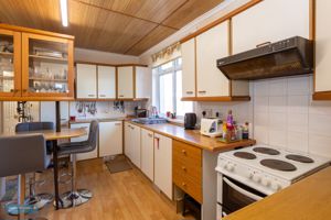 Kitchen- click for photo gallery